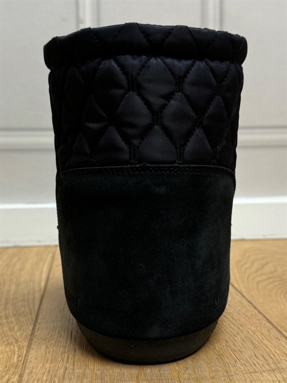 Moon Boot Icon Low Nolace Quilted Black Boots